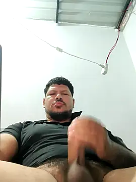 Snapshot of BadboyDirty1 chatting on 07-17-26, 01:18 BadboyDirty1 online show from 07-17-26, 01:18