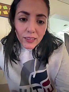 Snapshot of SamanthaWalker_ chatting on 04-29-26, 01:37 SamanthaWalker online show from 04-29-26, 01:37