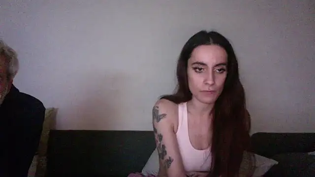 chiara-mario online show from 04-18-26, 04:49