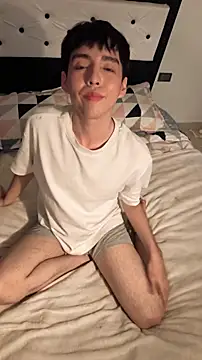 Lucca  555 online show from 04-16-26, 11:40