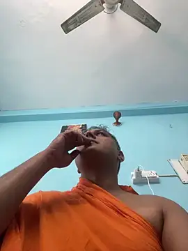 Snapshot of CHDsugardady chatting on 03-25-26, 07:03 CHDsugardady online show from 03-25-26, 07:03