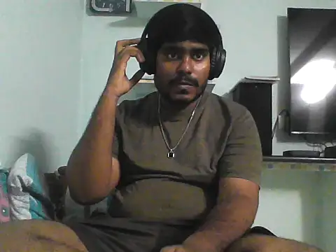 Snapshot of Foxboy65 chatting on 04-29-26, 06:14 Foxboy65 online show from 04-29-26, 06:14