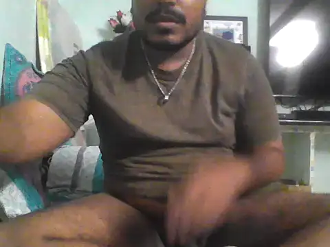 Snapshot of Foxboy65 chatting on 06-06-26, 06:45 Foxboy65 online show from 06-06-26, 06:45