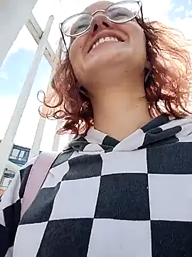 susanhottie1 online show from 03-11-26, 07:42