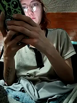 susanhottie1 online show from 03-31-26, 05:57