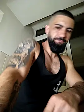 Tommy Porn  online show from 04-29-26, 09:32