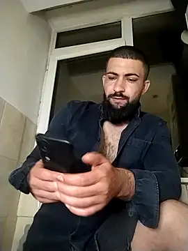 Tommy Porn  online show from 05-07-26, 09:09
