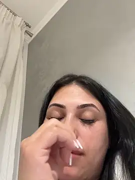 LunaSerenaX online show from 03-26-26, 11:21