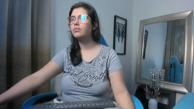 Nina Adamms online show from 03-06-26, 11:12