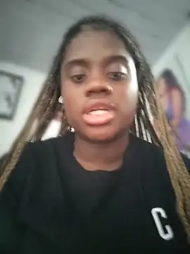 YourLiaa  online show from 03-06-26, 09:55