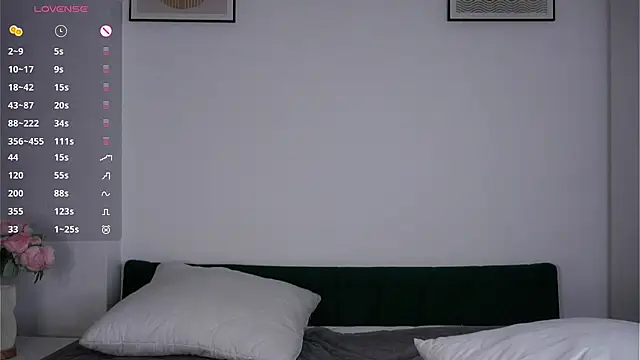 Snapshot of CleotildePiel chatting on 07-28-26, 02:13 CleotildePiel online show from 07-28-26, 02:13