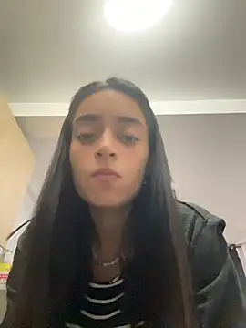 leilani X online show from 04-25-26, 02:25