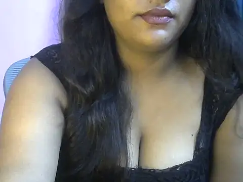 Snapshot of QUEEN-OF-QUEEN chatting on 06-19-26, 08:12 QUEEN-OF-QUEEN online show from 06-19-26, 08:12