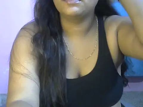 Snapshot of QUEEN-OF-QUEEN chatting on 07-19-26, 06:55 QUEEN-OF-QUEEN online show from 07-19-26, 06:55