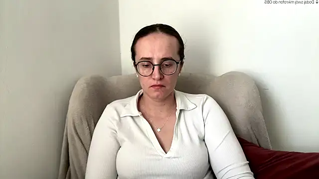 Snapshot of SofiaTease chatting on 05-24-26, 01:16 SofiaTease online show from 05-24-26, 01:16
