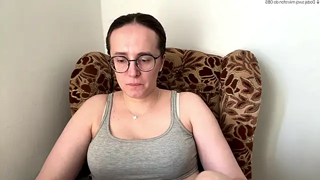 Snapshot of SofiaTease chatting on 05-26-26, 01:18 SofiaTease online show from 05-26-26, 01:18