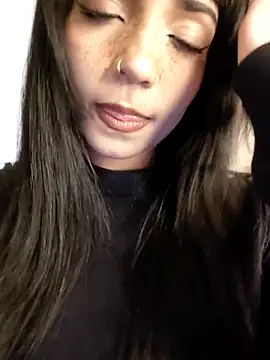 Snapshot of Hannae3 chatting on 06-15-26, 04:47 Hannae3 online show from 06-15-26, 04:47