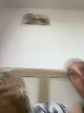 Giullyaxxx online show from 04-17-26, 08:17