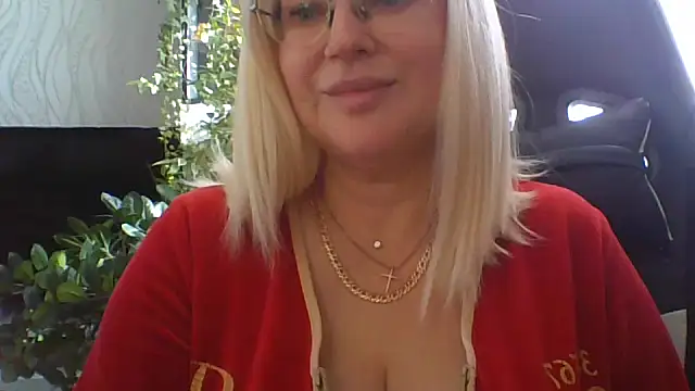 LianaSweetX online show from 04-14-26, 06:08