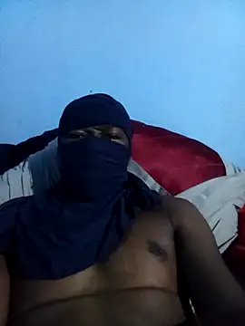 bisexualhornyboy  online show from 03-05-26, 04:58