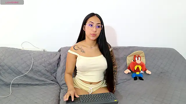 Snapshot of vanessaadol chatting on 06-20-26, 11:13 vanessaadol online show from 06-20-26, 11:13
