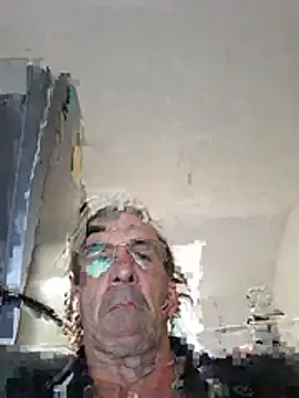 Snapshot of Xenope1941 chatting on 07-16-26, 06:58 Xenope1941 online show from 07-16-26, 06:58