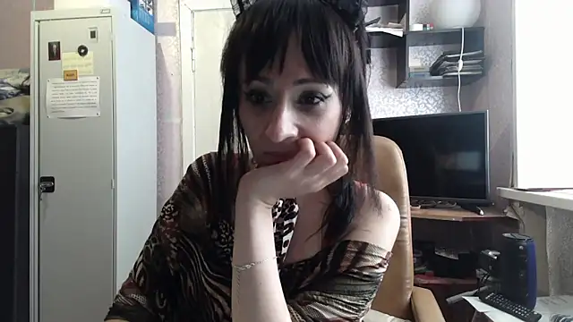 Barbie Rococo online show from 06-05-26, 12:22
