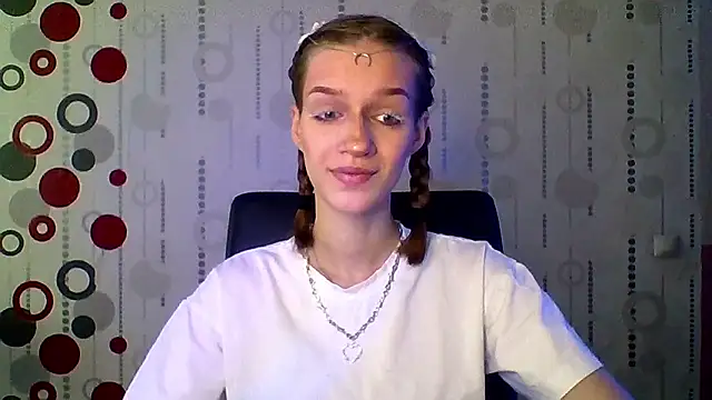 Snapshot of Chrissy_Joyful chatting on 05-14-26, 04:08 Chrissy Joyful online show from 05-14-26, 04:08