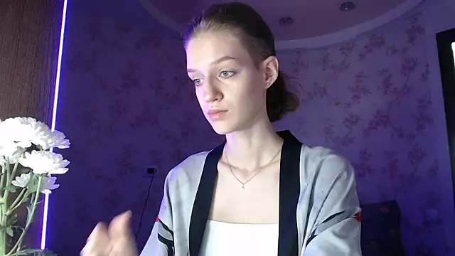 Snapshot of Chrissy_Joyful chatting on 06-22-26, 05:04 Chrissy Joyful online show from 06-22-26, 05:04