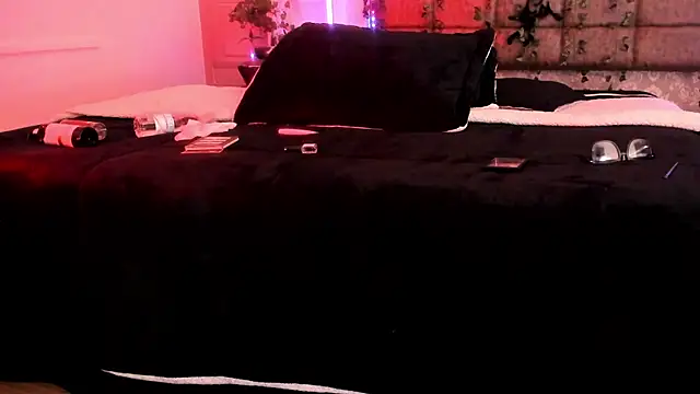 Vickmoon online show from 04-04-26, 08:39