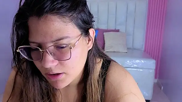 Snapshot of lucero_s1 chatting on 05-08-26, 03:12 lucero s1 online show from 05-08-26, 03:12