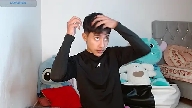 Sebas fire4 online show from 04-11-26, 04:11