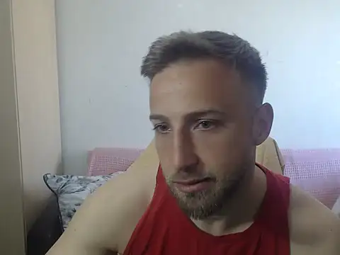Snapshot of BlondEagleMuscle chatting on 05-19-26, 10:10 BlondEagleMuscle online show from 05-19-26, 10:10