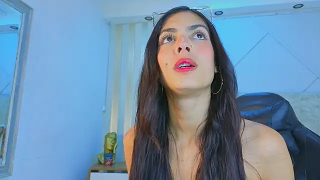 j belle  online show from 04-03-26, 01:42