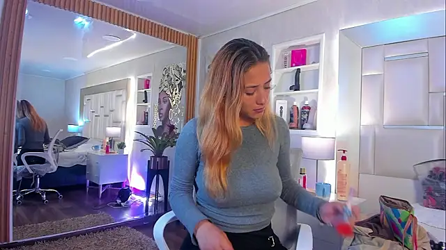 Snapshot of ZoeTaylorl chatting on 03-16-26, 11:58 ZoeTaylorl online show from 03-16-26, 11:58