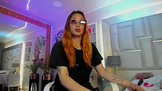 Snapshot of ZoeTaylorl chatting on 03-30-26, 01:01 ZoeTaylorl online show from 03-30-26, 01:01