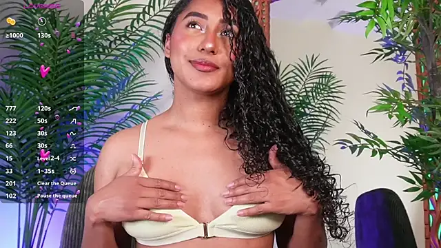 SoyJuliana 19 online show from 06-03-26, 12:08