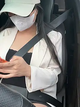 Rinn99 online show from 04-17-26, 02:36