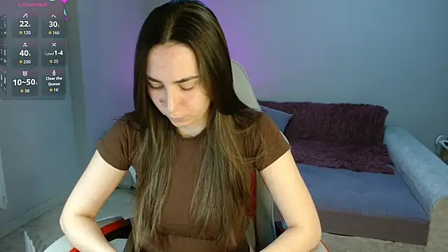 Snapshot of Evelinochka chatting on 04-17-26, 06:22 Evelinochka online show from 04-17-26, 06:22