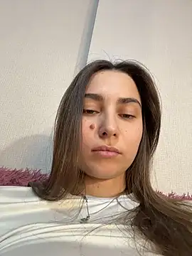 Snapshot of Evelinochka chatting on 04-28-26, 11:43 Evelinochka online show from 04-28-26, 11:43