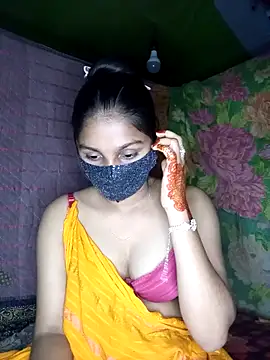 Snapshot of Faria__baby chatting on 03-31-26, 04:51 Faria baby online show from 03-31-26, 04:51