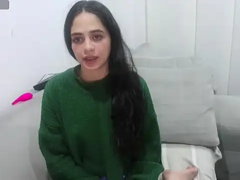 Snapshot of ashely_jensen chatting on 04-18-26, 02:48 ashely jensen online show from 04-18-26, 02:48