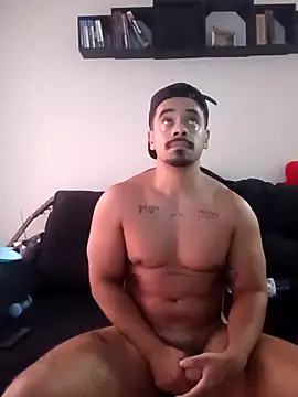 victordamn18 online show from 05-08-26, 06:02