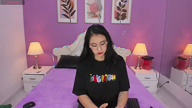 YayaQueen online show from 06-05-26, 12:00