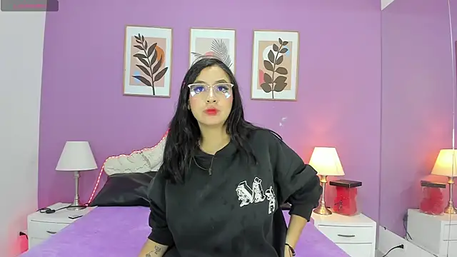 YayaQueen online show from 06-06-26, 12:21