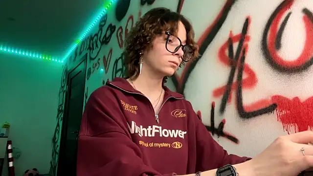 Hellawaisner online show from 03-06-26, 06:15