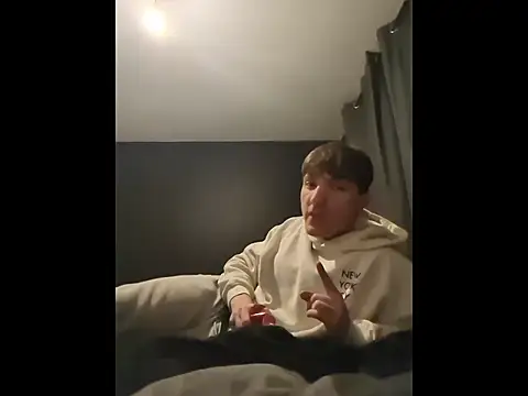 HornyKing2969 online show from 04-12-26, 09:53