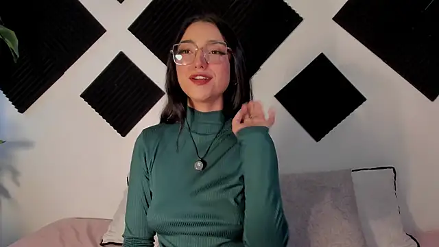 Emily Rousess online show from 03-23-26, 11:25