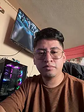 GoldenM95 online show from 04-09-26, 08:36