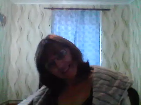 Snapshot of Alisaprice077 chatting on 03-21-26, 11:04 Alisaprice077 online show from 03-21-26, 11:04